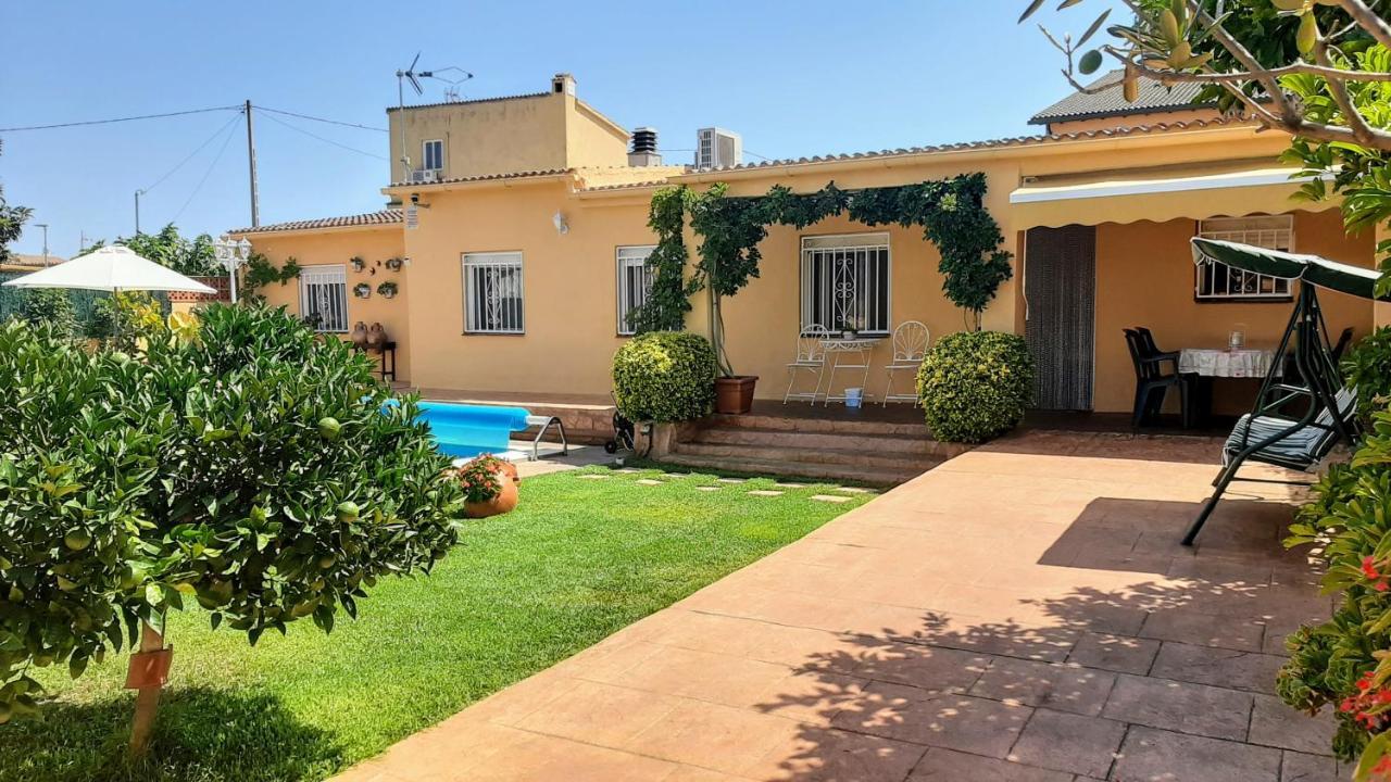 Chalet Vacacional Con Piscina Privada Y Barbacoa تاراغونا المظهر الخارجي الصورة