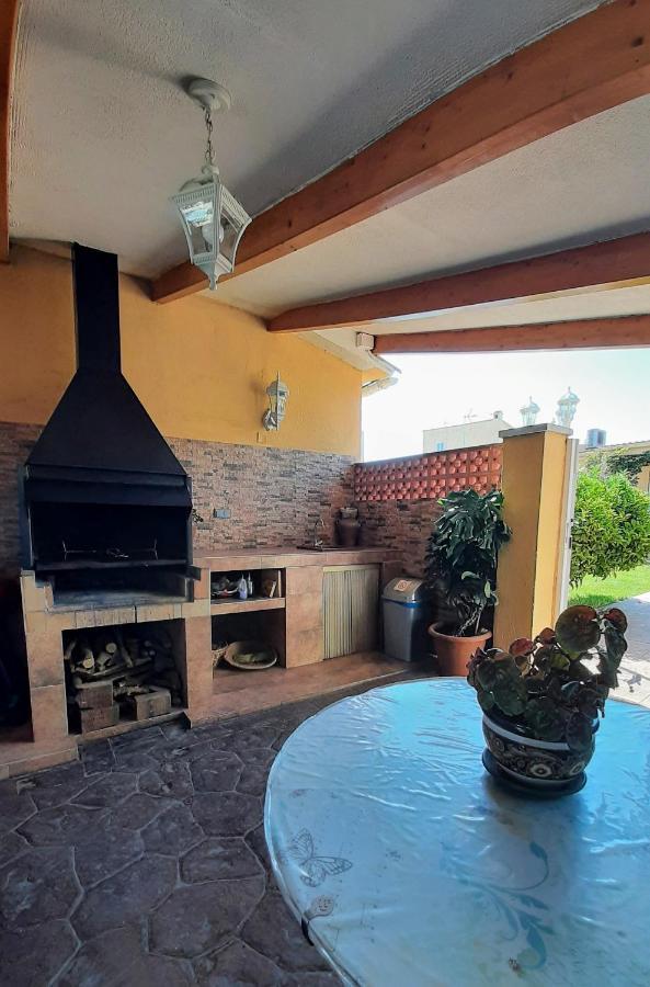 Chalet Vacacional Con Piscina Privada Y Barbacoa تاراغونا المظهر الخارجي الصورة