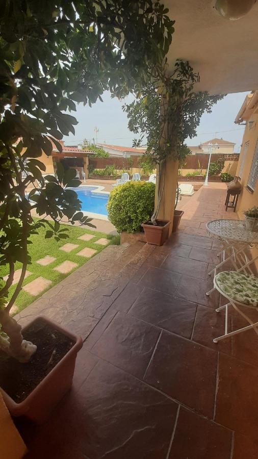 Chalet Vacacional Con Piscina Privada Y Barbacoa تاراغونا المظهر الخارجي الصورة